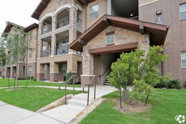 404-border-apartments-arlington-texas