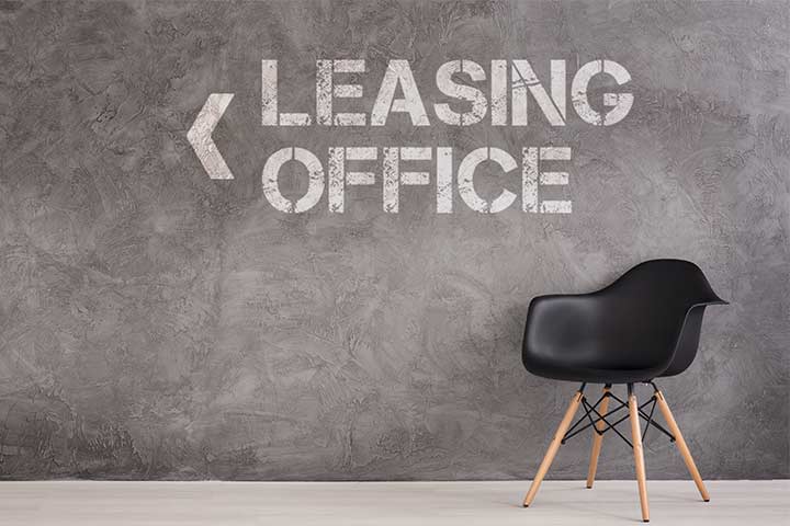 Streetlights-LeasingOffice