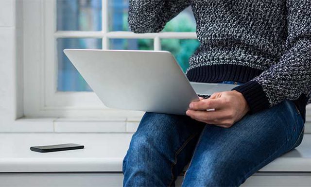 Featured blog image for Get Connected on Facebook with Student Housing Residents